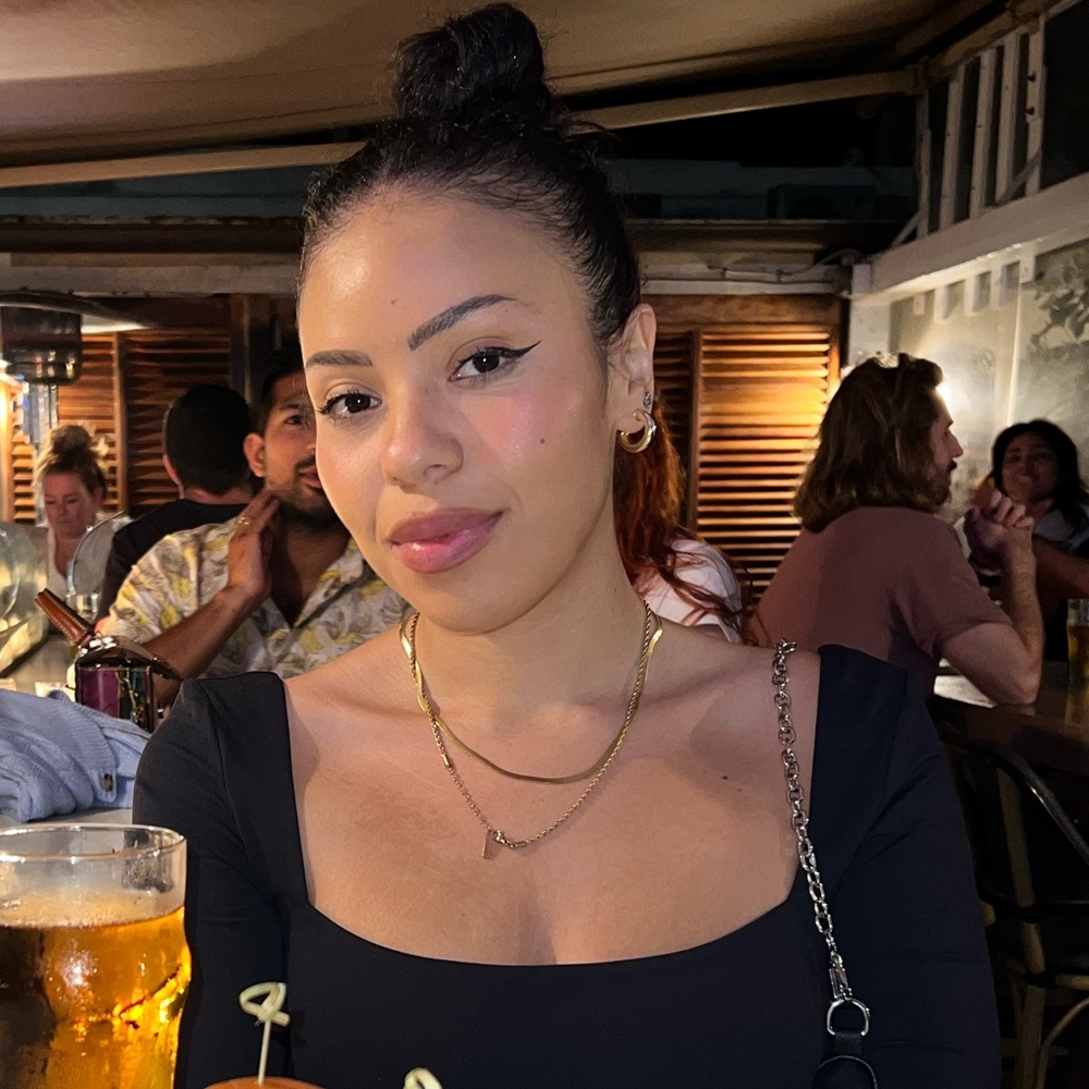 Meet your Posher, Kim